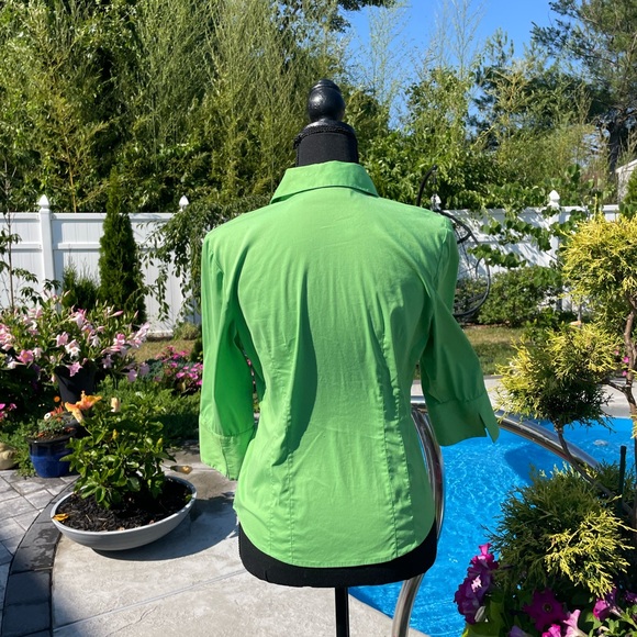 INC International Concepts Women's Kelly Green Tailored Fitted Blouse Size 6 P - Picture 5 of 6